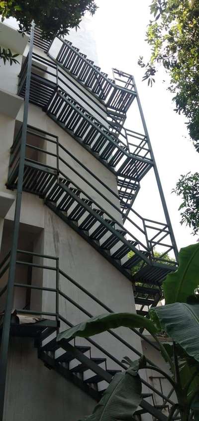 Staircase, Exterior Designs by Contractor Anuanukutan Anuanukutan, Ernakulam | Kolo