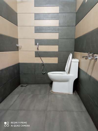 Wall, Bathroom Designs by Flooring Ranjith Kv muyyam Taliparamba, Kannur | Kolo