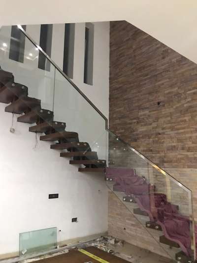 Staircase, Wall Designs by Interior Designer cristo vincent , Thrissur | Kolo