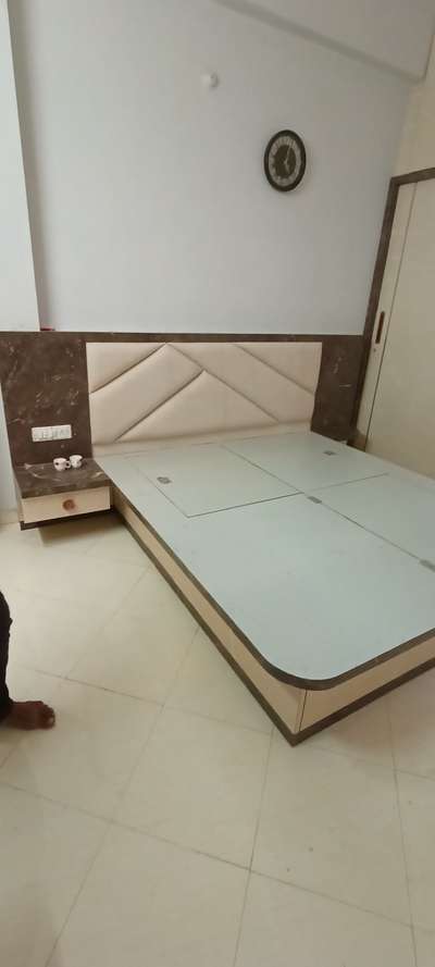 Furniture, Bedroom, Storage Designs by Carpenter prakash yadav, Indore | Kolo