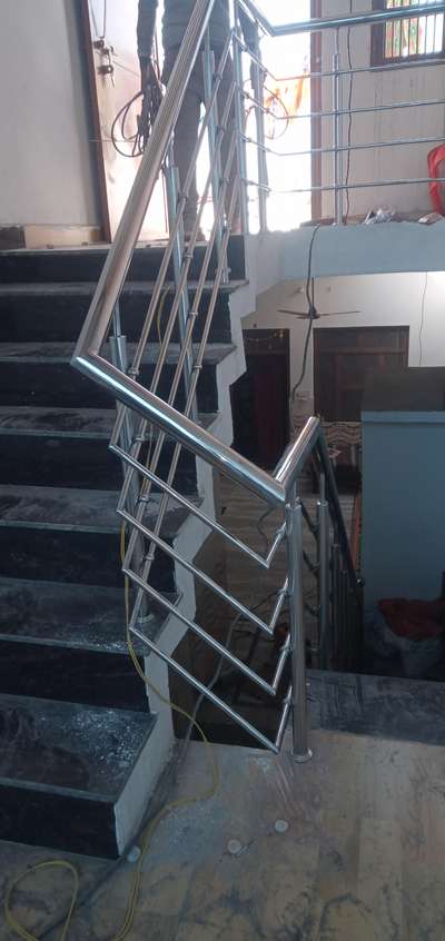 Staircase Designs by Fabrication & Welding Jiya steel fabrication Hapur, Hapur | Kolo