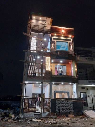 Exterior, Lighting Designs by Contractor chahat Constructions , Indore | Kolo