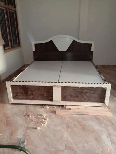 Furniture, Bedroom Designs by Carpenter S P  Munish Shrama, Nainital | Kolo