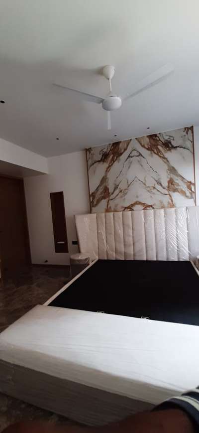 Ceiling, Furniture, Storage, Bedroom, Wall Designs by Flooring shabaz khan sabu, Indore | Kolo