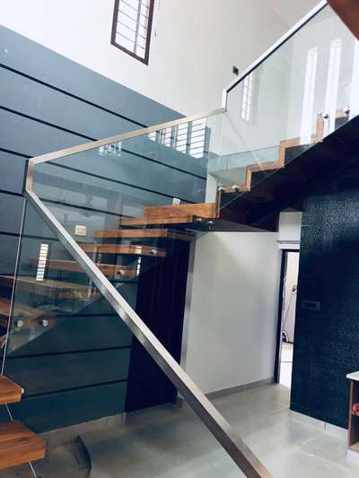 Staircase Designs by Interior Designer SWASTIK HOME INTERIORS 9400296552, Pathanamthitta | Kolo