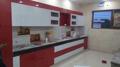 Kitchen, Storage, Window Designs by Building Supplies Arif Saifi, Gurugram | Kolo