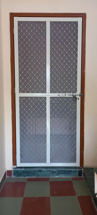 Door Designs by Carpenter santosh prajapat, Dewas | Kolo