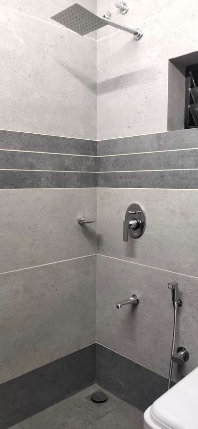 Bathroom, Wall Designs by Flooring Sheron Ps, Idukki | Kolo