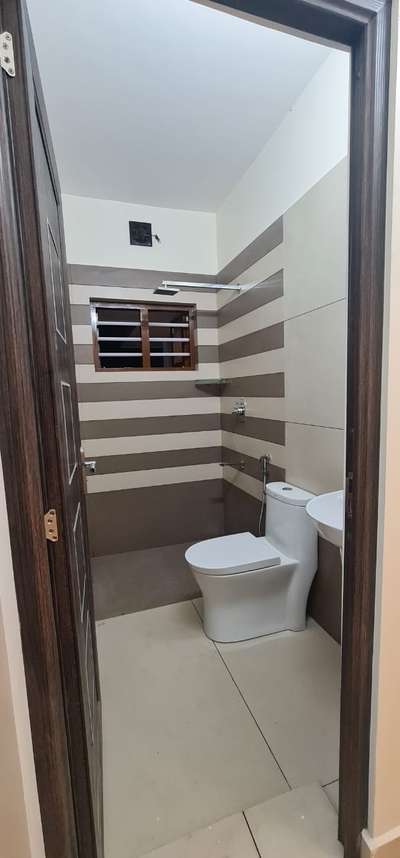 Bathroom Designs by Flooring prasanth Prasanth, Kottayam | Kolo