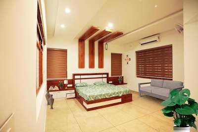 Furniture, Bedroom, Storage, Lighting Designs by Contractor Leeha builders Rini-7306950091, Kannur | Kolo