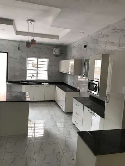 Kitchen, Storage Designs by Interior Designer Vikas Baisoya, Faridabad | Kolo