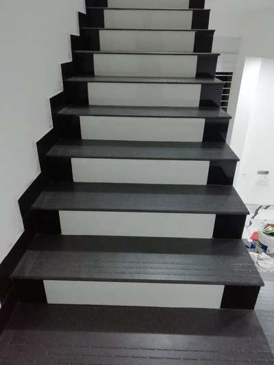 Staircase Designs by Flooring Sajad  Sulaiman, Palakkad | Kolo