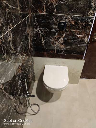 Bathroom Designs by Contractor Rajesh  Rekwal , Indore | Kolo