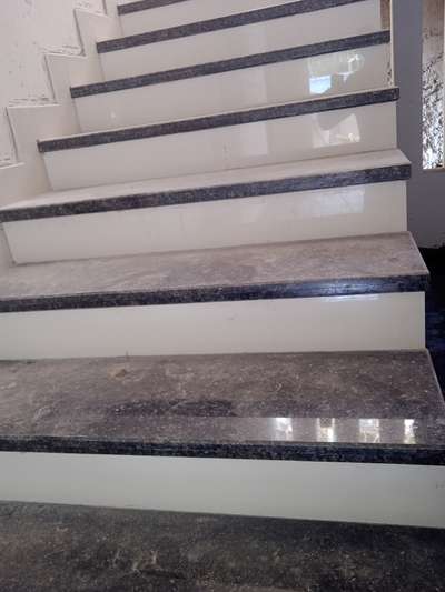 Staircase Designs by Building Supplies magan kumar, Kollam | Kolo