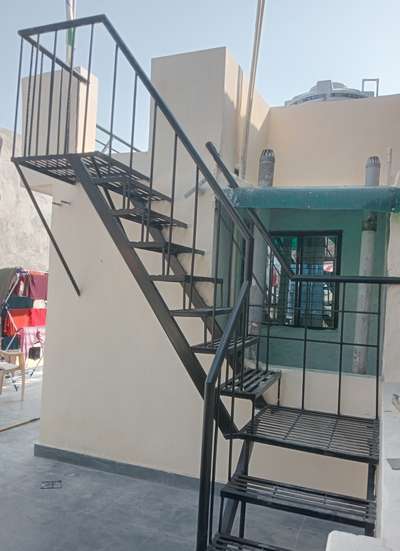 Staircase Designs by Painting Works Govind Sha, Faridabad | Kolo