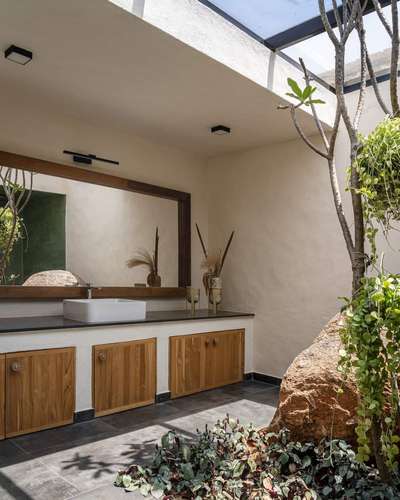 Bathroom Designs by Interior Designer Team Interior, Indore | Kolo