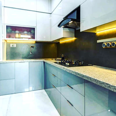 Kitchen, Lighting, Storage Designs by Carpenter Vikram Rathod, Indore | Kolo