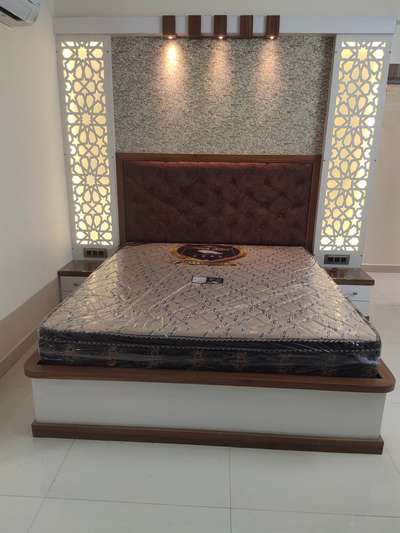 Furniture, Storage, Bedroom, Wall Designs by Carpenter Iqbal khan, Faridabad | Kolo