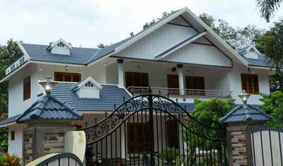 Exterior Designs by Civil Engineer Sreenivasan K Sreenivasan, Idukki | Kolo