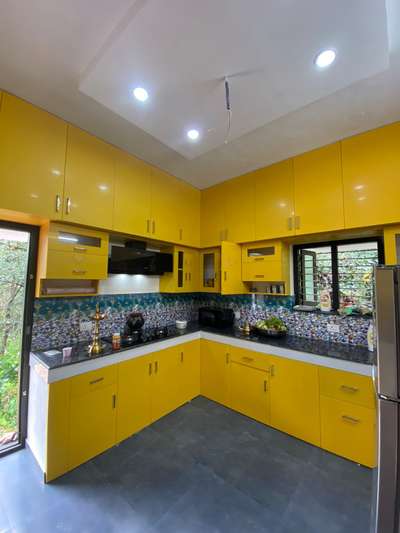 Kitchen, Storage, Lighting Designs by Contractor Akhil Subash, Kollam | Kolo