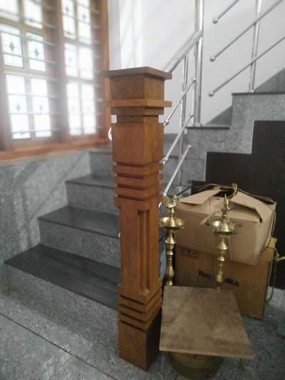 Staircase Designs by Carpenter Shanoj Kachery, Kannur | Kolo