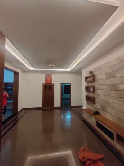 Ceiling, Lighting, Flooring Designs by Carpenter Vstyle interiors, Malappuram | Kolo