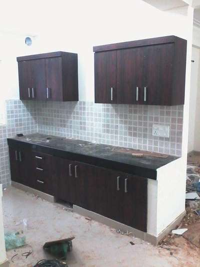 Kitchen, Storage Designs by Carpenter jai bholenath  pvt Ltd , Jaipur | Kolo