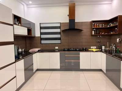 Kitchen, Storage Designs by Carpenter up bala carpenter, Malappuram | Kolo