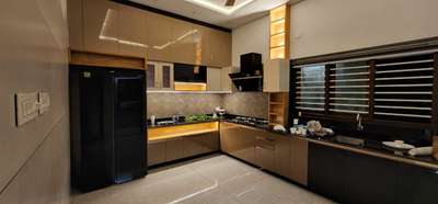 Kitchen, Lighting, Storage Designs by Civil Engineer Sugeesh VP, Kannur | Kolo