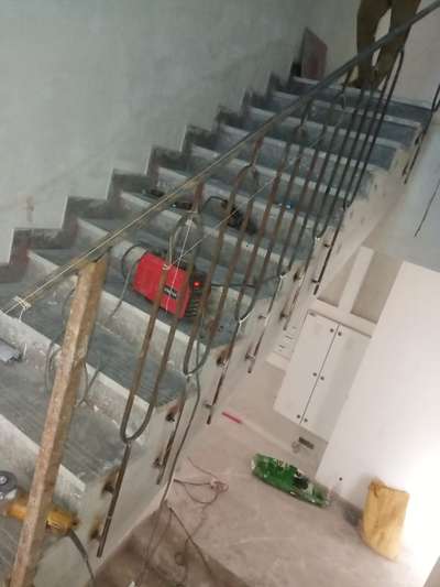 Staircase Designs by Contractor Super Tech Solution, Faridabad | Kolo