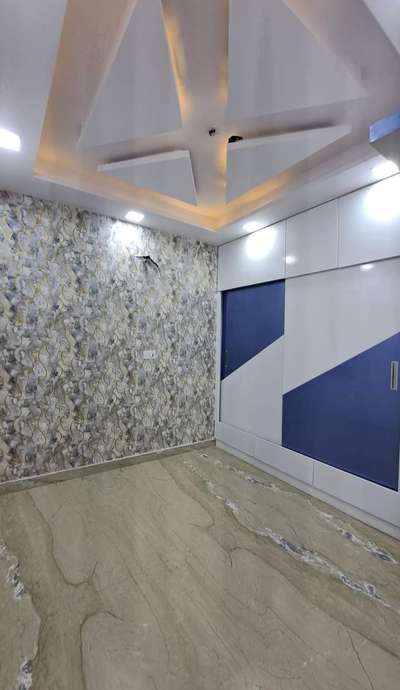 Ceiling, Lighting, Storage, Flooring Designs by Contractor RR construction , Delhi | Kolo