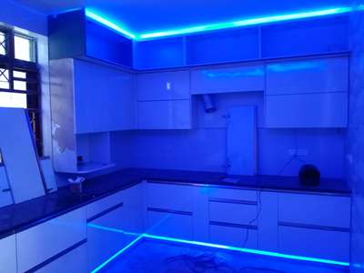 Kitchen, Lighting, Storage Designs by Interior Designer Bhavi Chand, Faridabad | Kolo