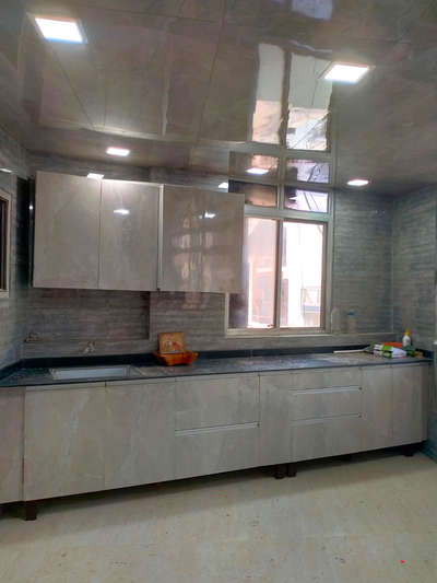 Ceiling, Kitchen, Lighting, Storage Designs by Contractor mubinkhan saifi, Delhi | Kolo