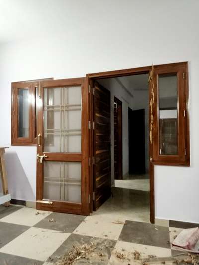 Door, Flooring Designs by Carpenter Riyasat Ali, Gautam Buddh Nagar | Kolo