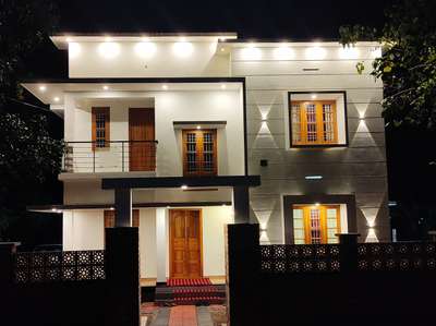 Exterior, Lighting Designs by Contractor rajesh karuthedath, Thrissur | Kolo
