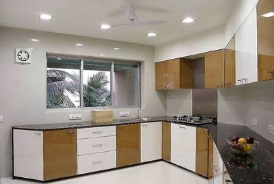 Kitchen, Lighting, Storage Designs by Carpenter sahil ali, Gurugram | Kolo