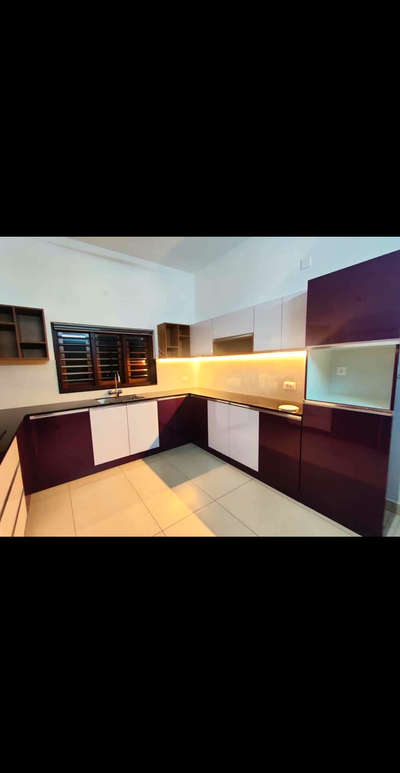 Kitchen, Lighting, Storage Designs by Contractor sahil interios, Malappuram | Kolo