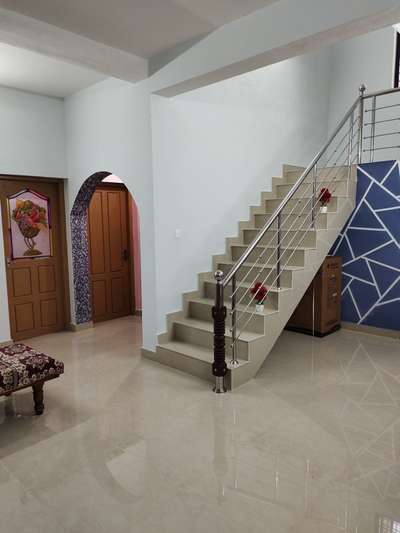 Staircase Designs by Mason Pradeep Rehoboth, Alappuzha | Kolo