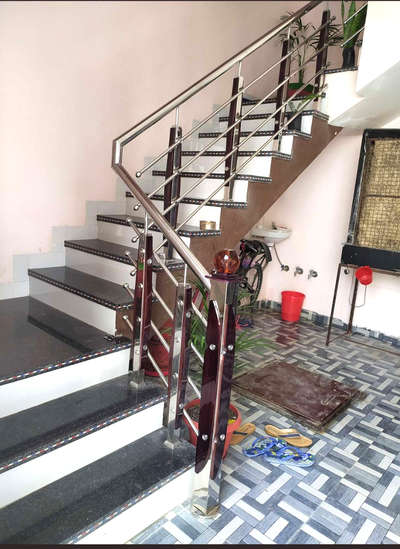 Staircase Designs by Contractor Lalu chishty, Dewas | Kolo