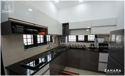 Kitchen, Storage Designs by Contractor Zahara Builders Pvt Ltd, Ernakulam | Kolo