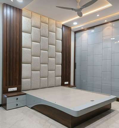 Furniture, Bedroom, Ceiling, Lighting, Storage Designs by Carpenter Mustkeem Mustkeem, Delhi | Kolo