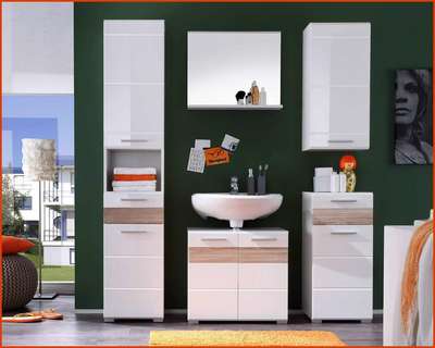 Bathroom Designs by Carpenter Jails Saifl, Ghaziabad | Kolo
