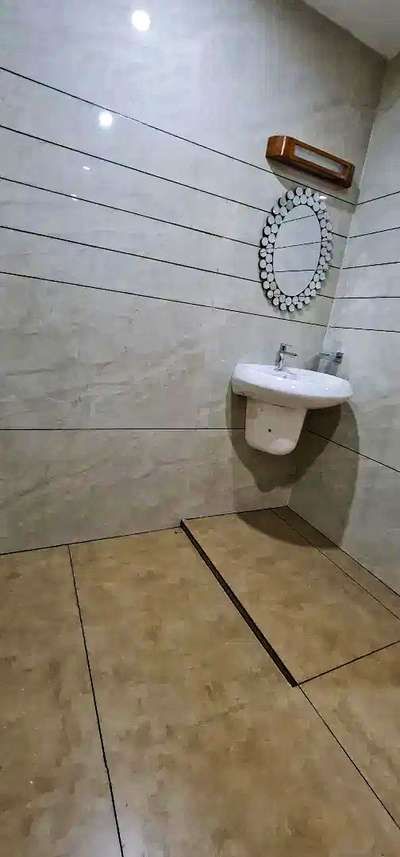 Bathroom Designs by Civil Engineer hriday v r, Alappuzha | Kolo