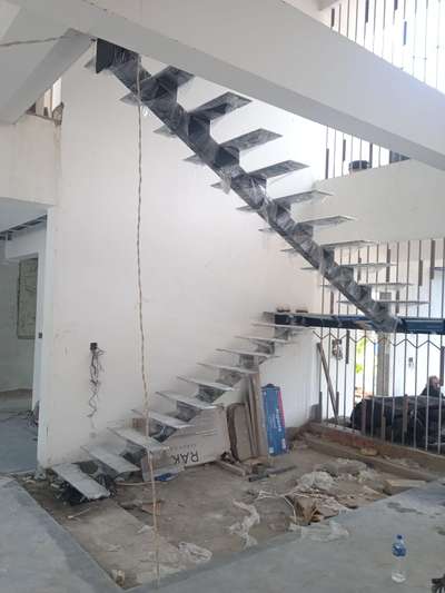 Staircase Designs by Fabrication & Welding DUBAI TECH steelsglass dubaitechsteels com, Palakkad | Kolo