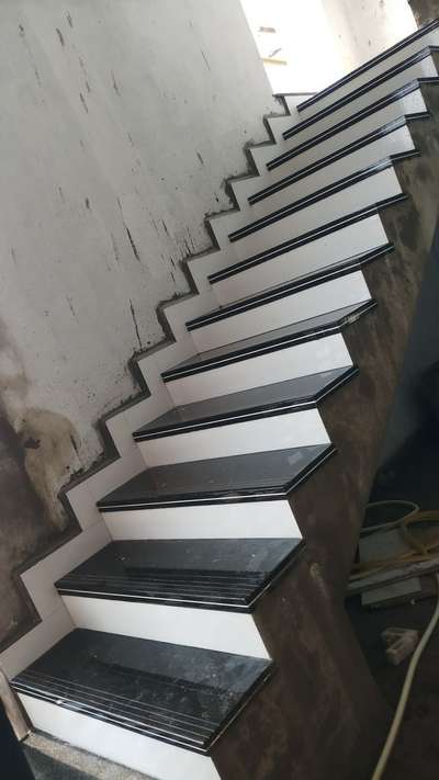 Staircase Designs by Civil Engineer Shubham  Shitut, Dewas | Kolo