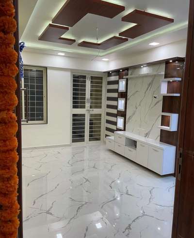Ceiling, Lighting, Flooring, Storage, Door Designs by Carpenter    प्रवेश  फर्नीचर  वाला , Dewas | Kolo