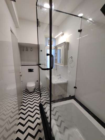 Bathroom Designs by Civil Engineer Amit Singh, Gurugram | Kolo
