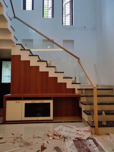 Storage, Staircase, Window Designs by Carpenter സാധാരണക്കാരന്റെ  പണിക്കാരൻ , Thrissur | Kolo