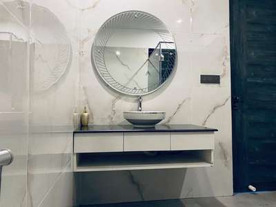 Bathroom Designs by Interior Designer Aslam Saifi, Gautam Buddh Nagar | Kolo