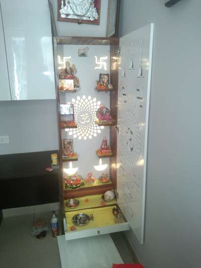 Prayer Room, Storage Designs by Carpenter Mohdgulsher  Gulsher , Gurugram | Kolo
